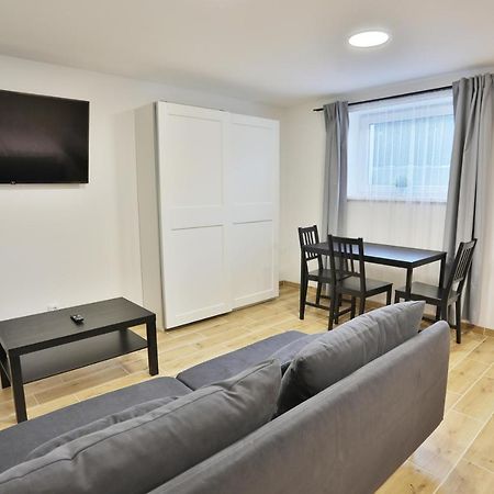 River Park Apartments Укмерге Экстерьер фото