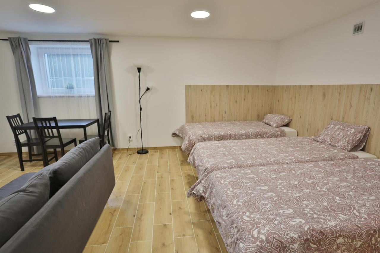 River Park Apartments Укмерге Экстерьер фото